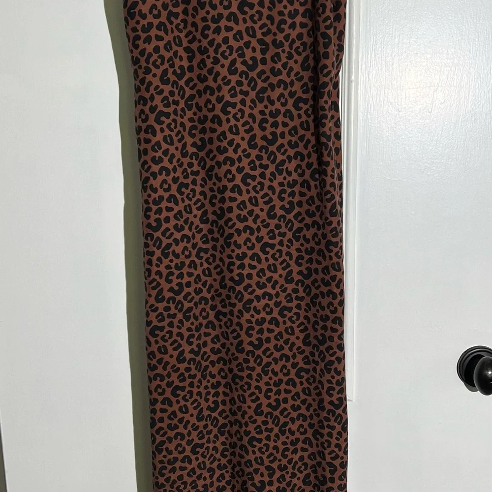 Marine Layer Leopard Print Maxi Dress - Picture 6 of 8